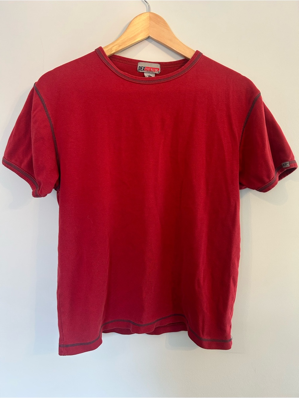 Vintage Y2K DEX Denim Red Short Sleeve Crewneck Tee Contrast Stitching Med 2000